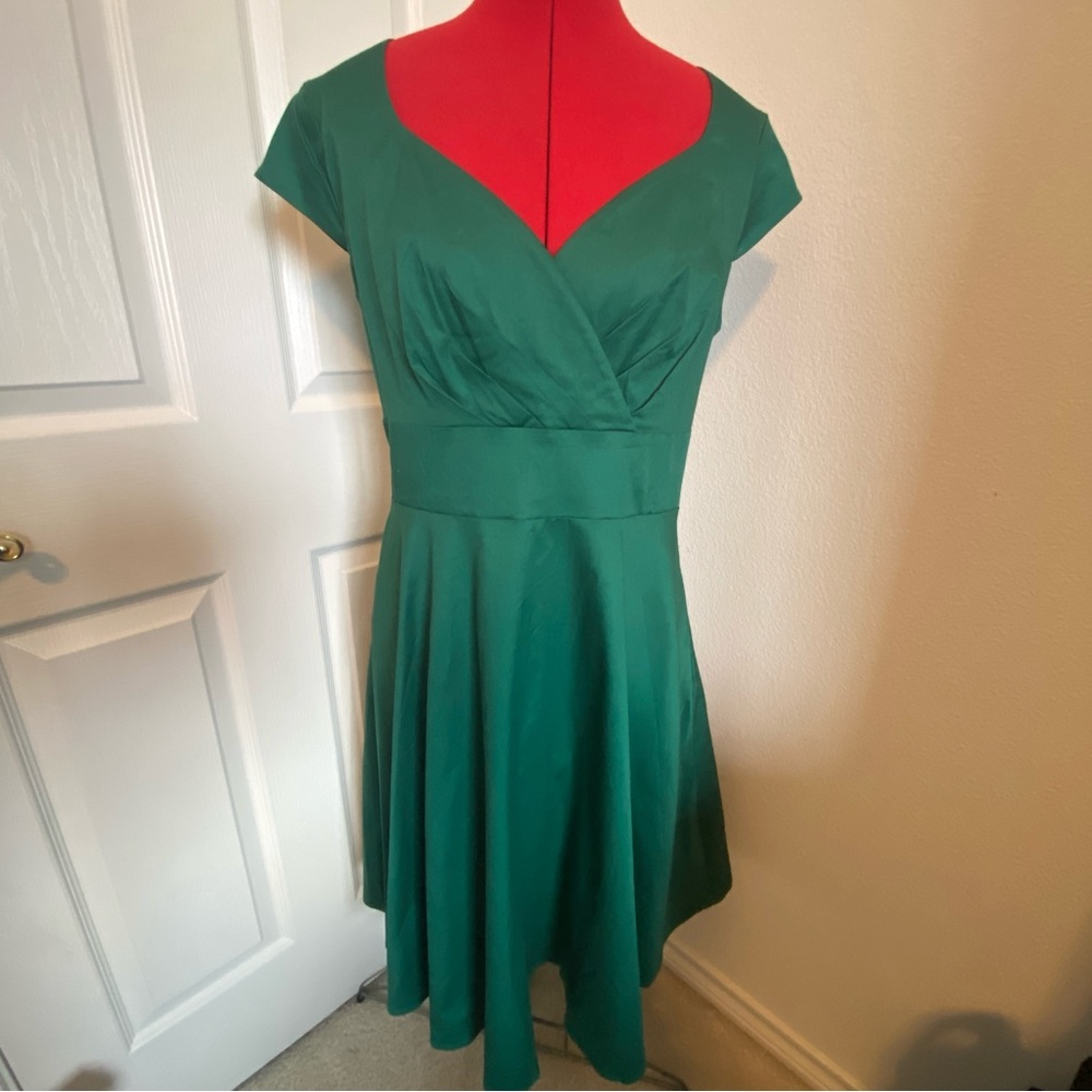 Vintage Style Midi Pleated Dress, Emerald Green, Size XL (10-12)
